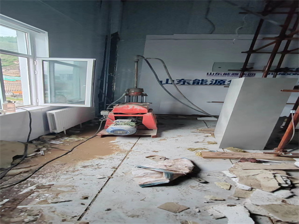 武鸣地基基础下沉墙体裂缝加固注浆顶升施工